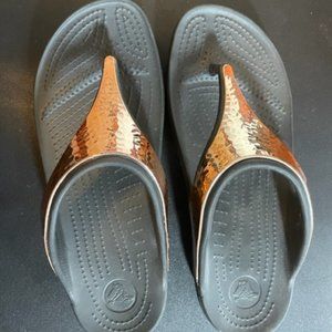 Crocs Flip-Flops Gold and Black
